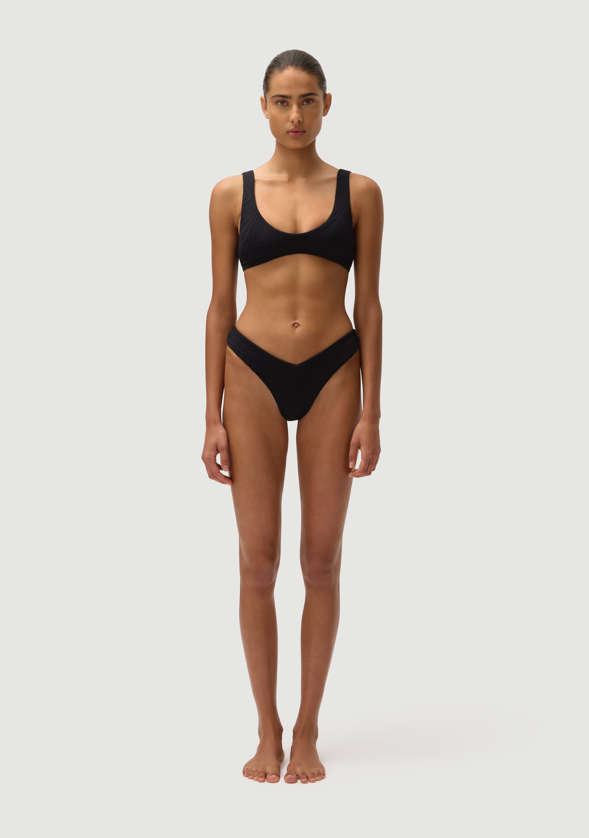 Alfie Top | Noir