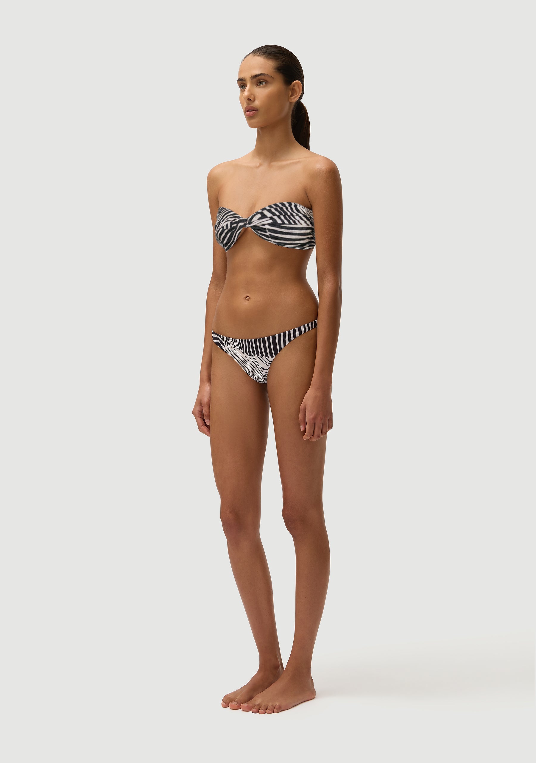 Mr Smith Bottom | Zebra