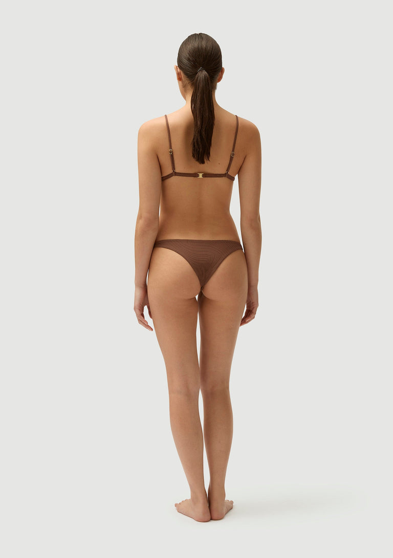 Mr Smith Bottom | Pinecone