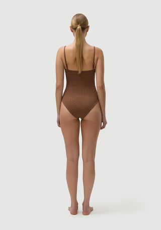 Phillip Full Piece | Pinecone