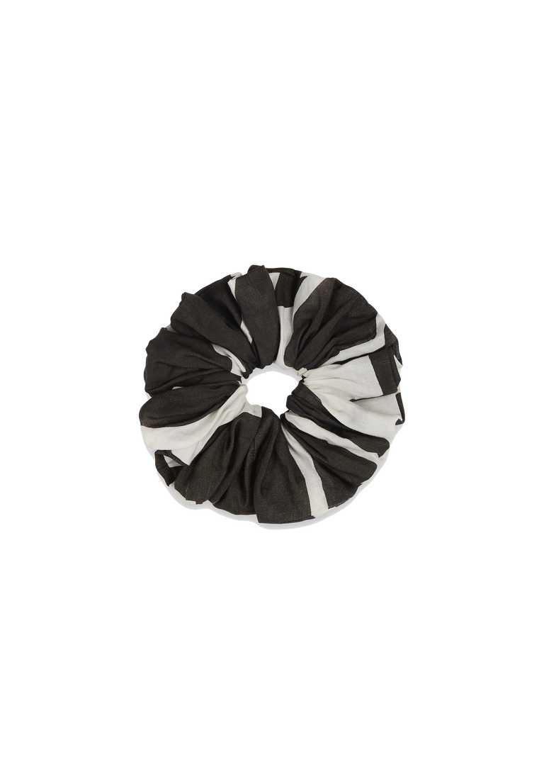 Scrunchie | Nuts and Bolts