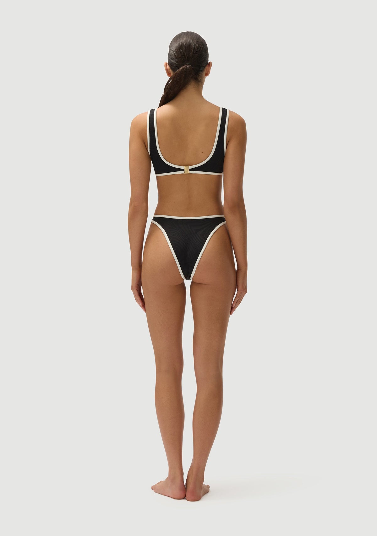 Anderson Bottom | Noir